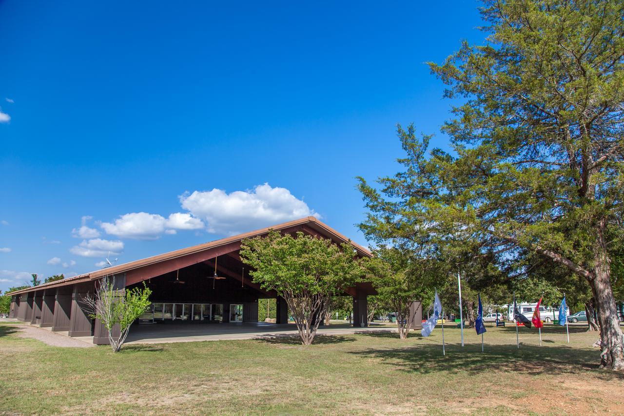Lake Texoma Camping Resort Cabin 8 Willow Spring Екстер'єр фото